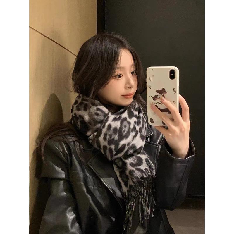 Новый осенне-зимний леопардовый принт, утолщенный, теплый, модный, повседневный шарф из имитации кашемира с бахромой, шарф-шаль