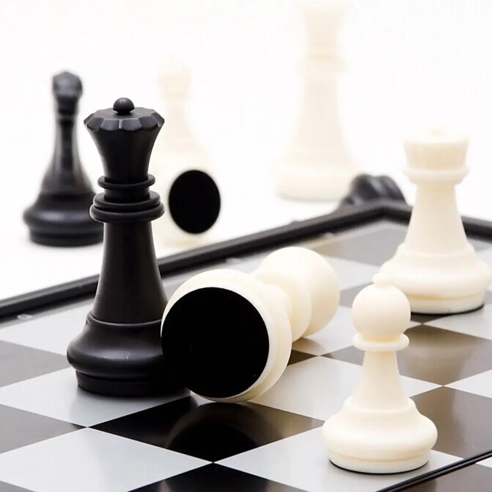 Folding Magnetic Chess 19.5*19.5Cm Portable Chess Board International Chess Game Gift For Adult Kids Beginner