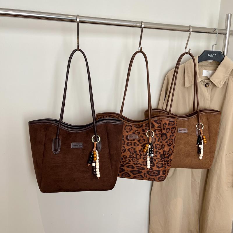 Women's Large Capacity Leopard Print Tote Bag - 2025 Autumn/Winter Edition