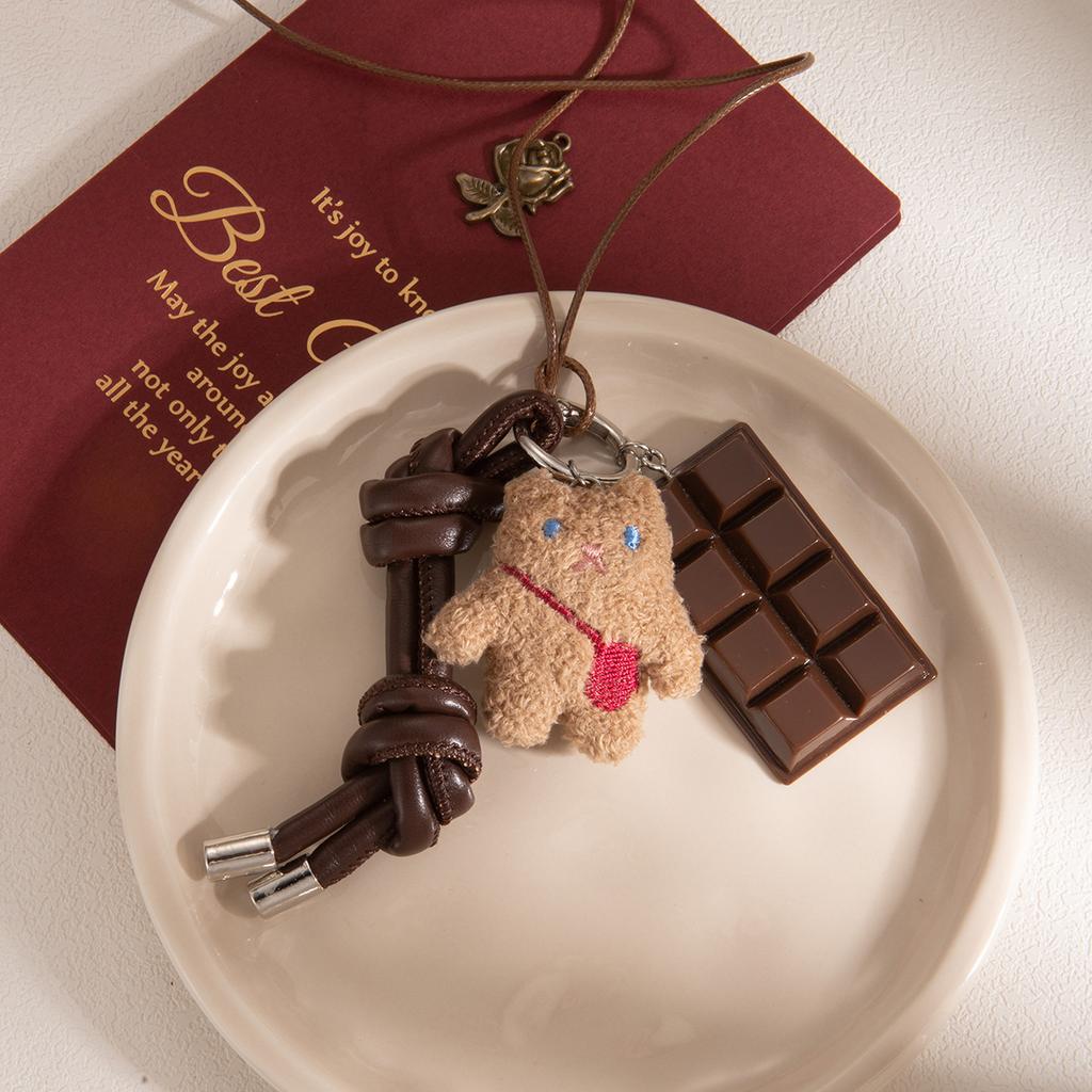 Осень и Зима Мультяшная Плюшевая Милая Кукла Шоколадное Ожерелье, Легкая Роскошь Высокое Чувство Мода Личность Характер Свитер Цепь