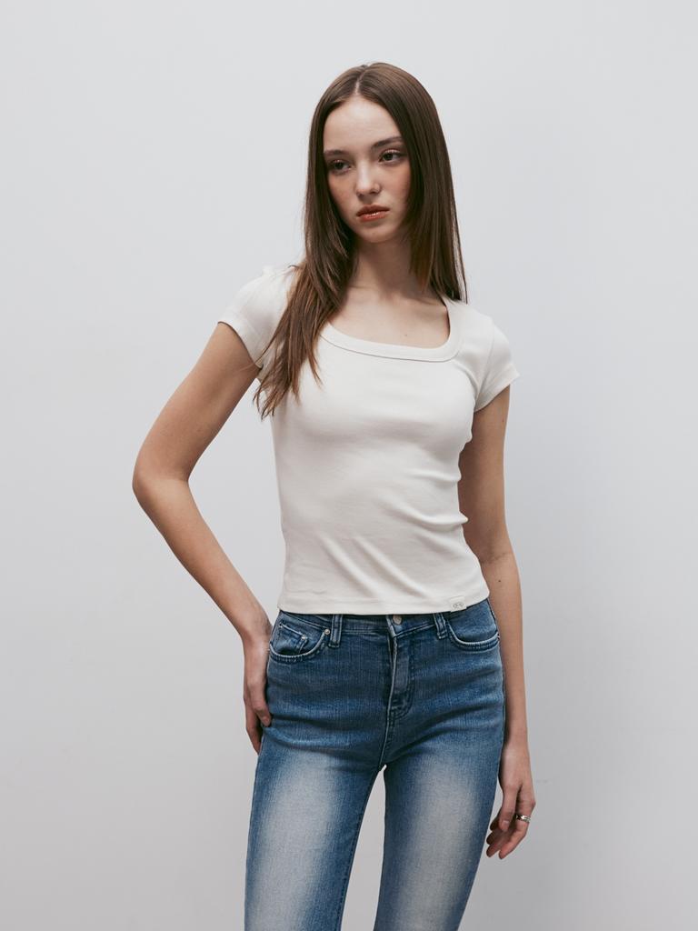 KITTY POTTERY Classic Soft Deep Square Neck T-Shirt (Ivory)