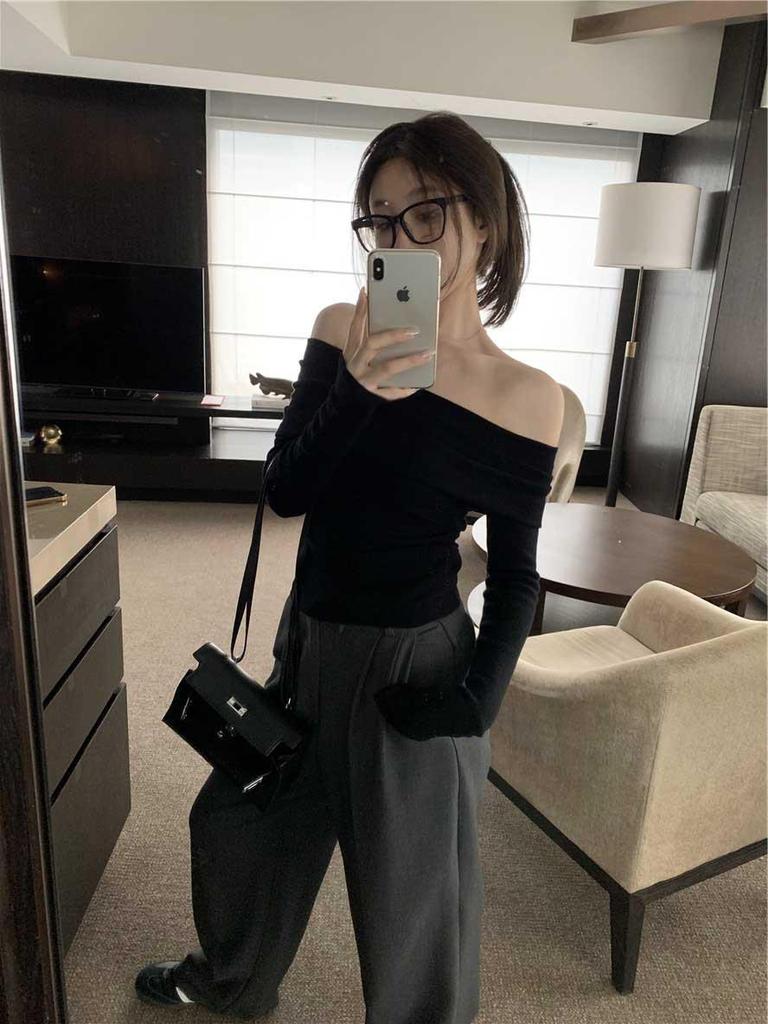 Women's Apricot One-Shoulder Knit Sweater: Soft, Long-Sleeve, Sexy Off-Shoulder Top for Autumn.