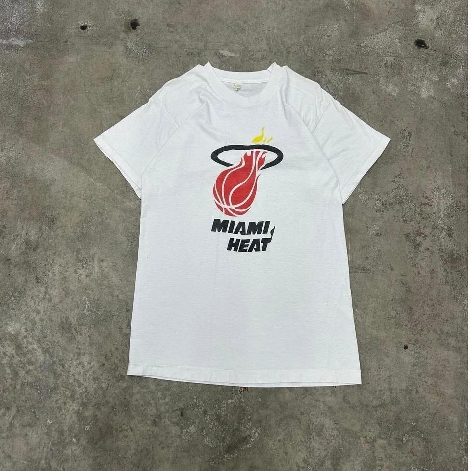 Винтажная футболка с графическим логотипом Miami Heat 80-х годов, размер L, в отличном состоянии