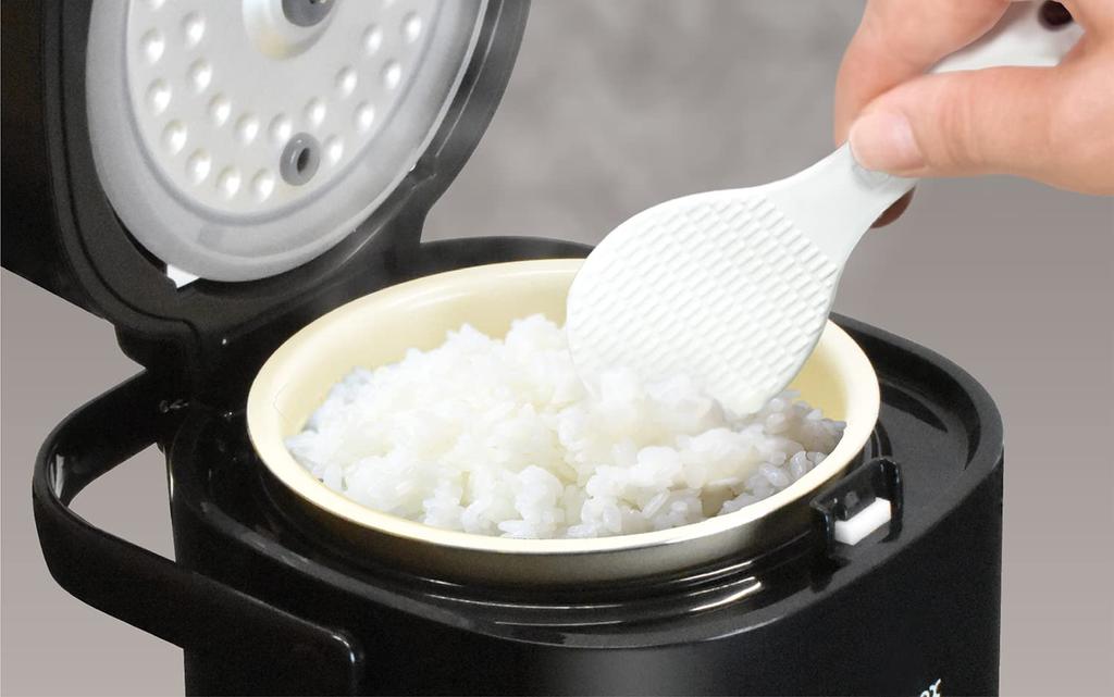 Kumazaki Aim Multi Cooker Cooking Jewelry Box White Cups Comes with Original Recipe Book Supervised by Hikomaro Hikomaro's MC-107HW 0.5 - 2.5