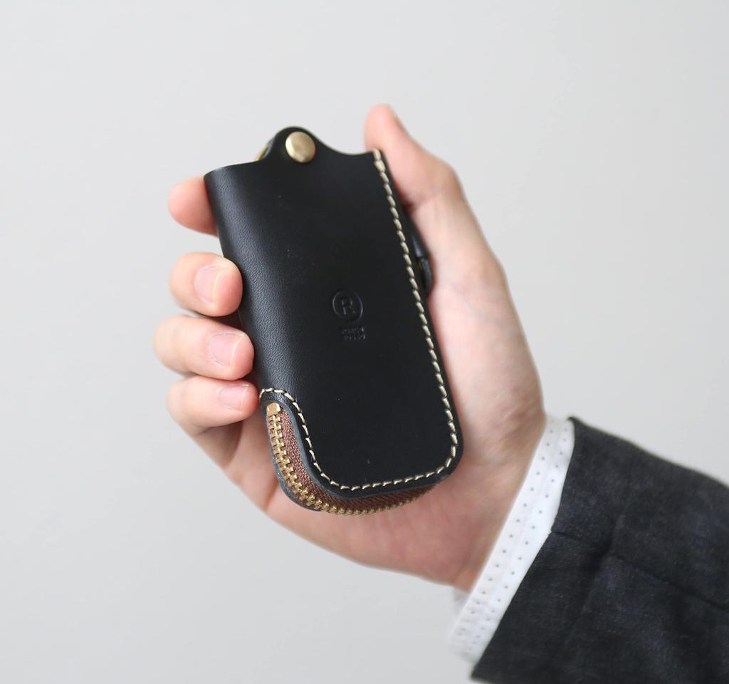 Чехол для ключей Smart Key Case для мужчин и женщин из натуральной кожи Tochigi Leather Smart Key Key Chain Leather Zipper Brand Made in Japan Brown [Porco Rosso] [Black