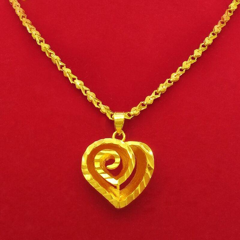 Women's Gold-Tone Heart Clover Pendant Necklace