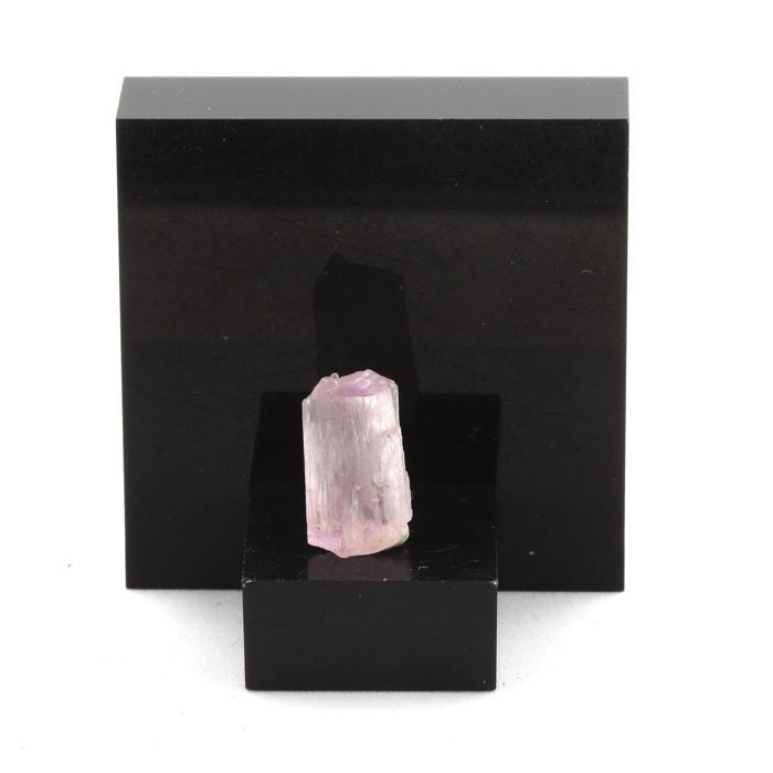 Pierres et Minéraux. Kunzite. 6.64 ct. Konar Province, Afghanistan.