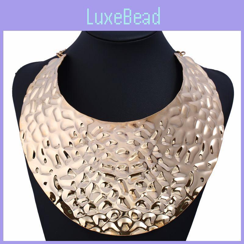 Embossed Fashionable Colorful Metal Disc Design Women Necklace For Style Vintage