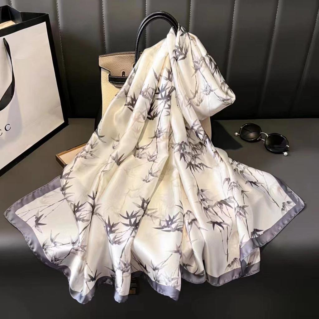 Elegant Temperament Scarf for Women Summer Air Conditioning Shawl Travel Photography Versatile Scarf