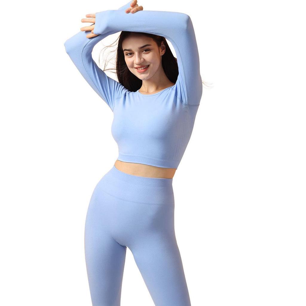 Женский бесшовный плиссированный комплект для йоги из двух частей: Завышенная талия, облегающий крой для фитнеса на открытом воздухе
