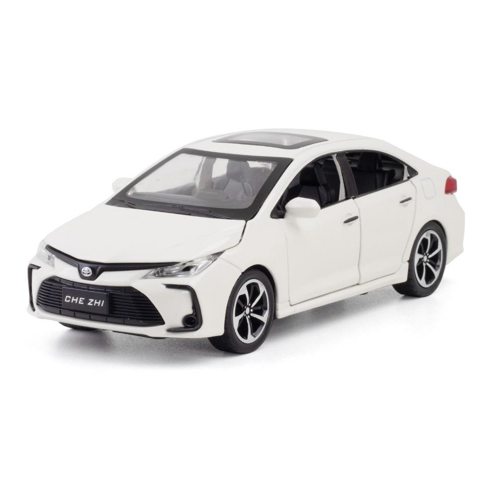 1/32 Toyota Corolla Hybrid Toy Car for Children Diecast Alloy Metal Miniature Model Pull Back Sound & Light Collection Gift Kid