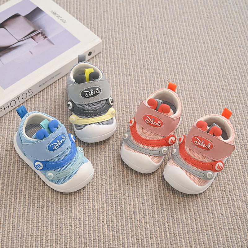 2025 весна и осень детские туфли для мальчика-одноклассника, мультяшные туфли для малышей, нескользящие, дышащая сетка, мягкая подошва, детские туфли 2025