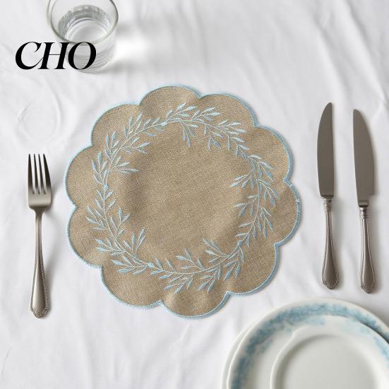 Heat Insulation Mat 14.96'' Placemat with Wavy Lace Embroidered Design Dining Insulated Table Non-Slip Oil-Resistant Easy Clean for Kitchen Restaurant