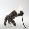 Настольная лампа из смолы King Kong Gorilla Explosions Ночной светильник для дома Креативные поделки Настольная лампа с изображением животных Настольный светильник для спальни