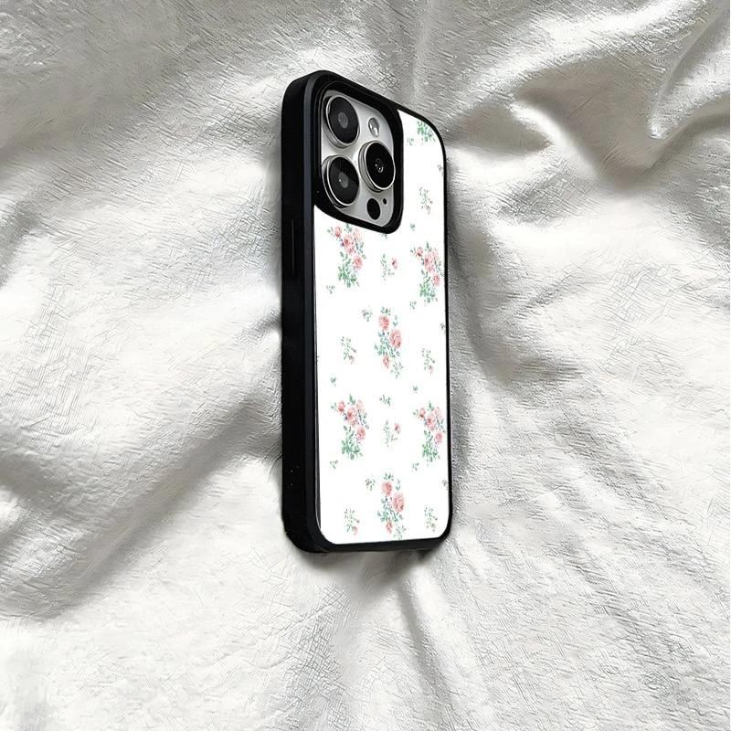 Корейский свежий маленький цветочный принт чехол для мобильного телефона iPhone17promax 15 девушка 16 матовый PC13 большое отверстие 14