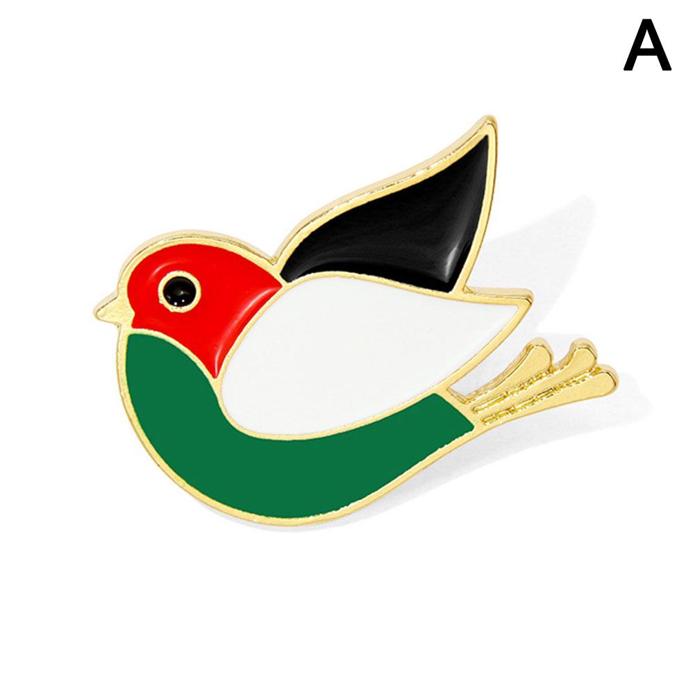 Cute Watermelon Enamel Pin Summer Fruit Shaped Brooch Bag Decoration Badges Women Lapel Pin Charm Jewelry Accessories Gift