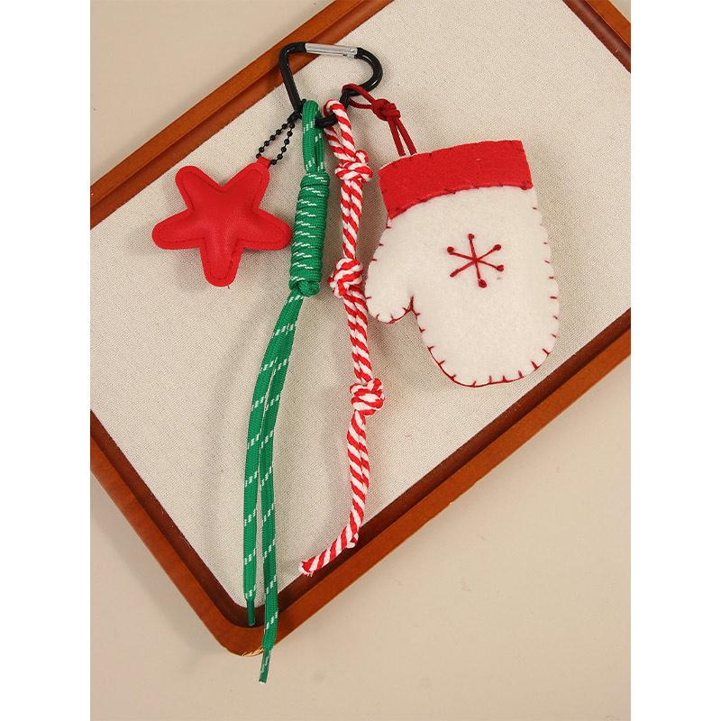 Creative Christmas Knitted Pendant Cute Christmas Tree Hat Bag Pendants Exquisite Personal Keychain Pendants New Versatile Gifts