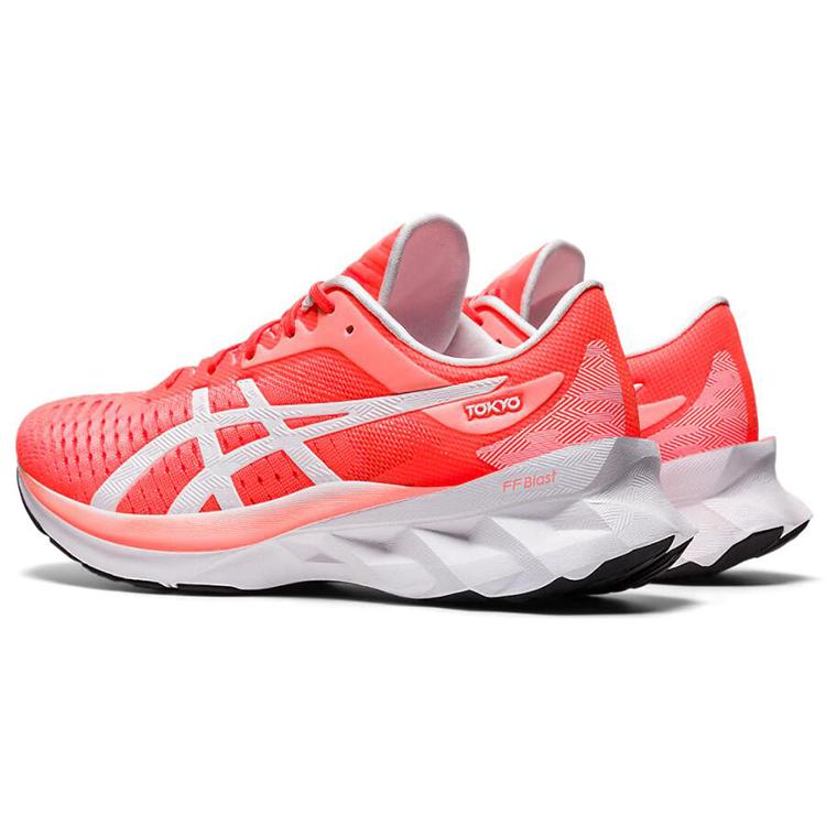 Asics Novablast 'Tokyo' Женские 1012A941-600