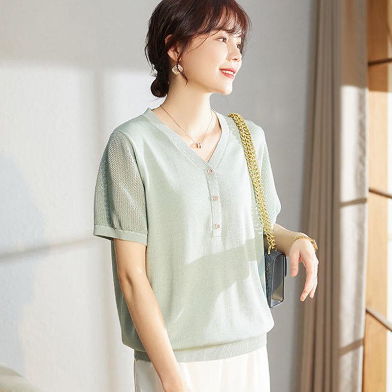 Women's Knitted T-shirt Mom's Summer Outfit Ice Silk Stylish Short Sleeve Summer New V-neck Knitted Top