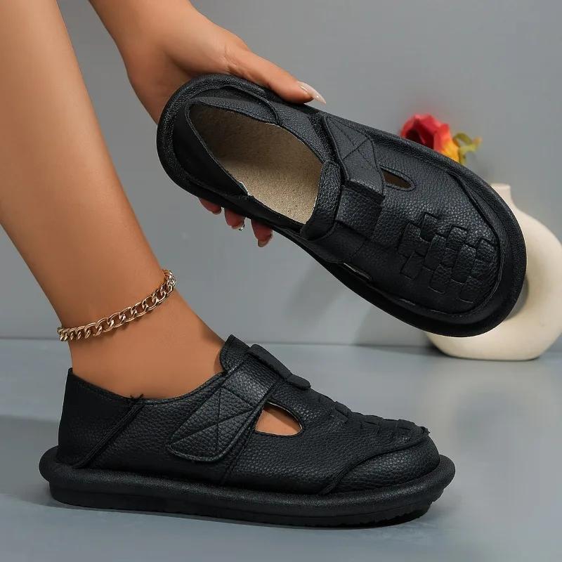 Лето 2024 года, новые дышащие сандалии на плоской подошве с круглым носком, удобные однотонные модные спортивные туфли для отдыха для женщин