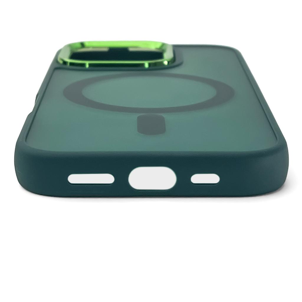 Чехол MagSafe для iPhone 16 Pro из коллекции Dark Green Magnetic от Hurtel