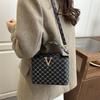 Niche Design High-end Letter Portable Bucket Bag Women's 2025 New Temperament Fashion Shoulder Messenger Bag