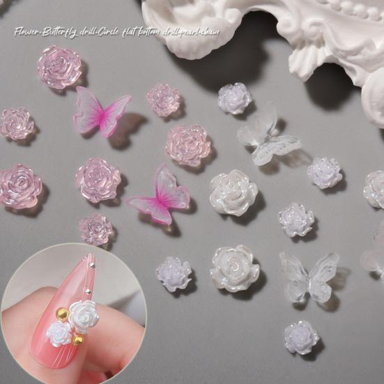 Стильный шарм для ногтей. Роскошный декор для маникюра своими руками.