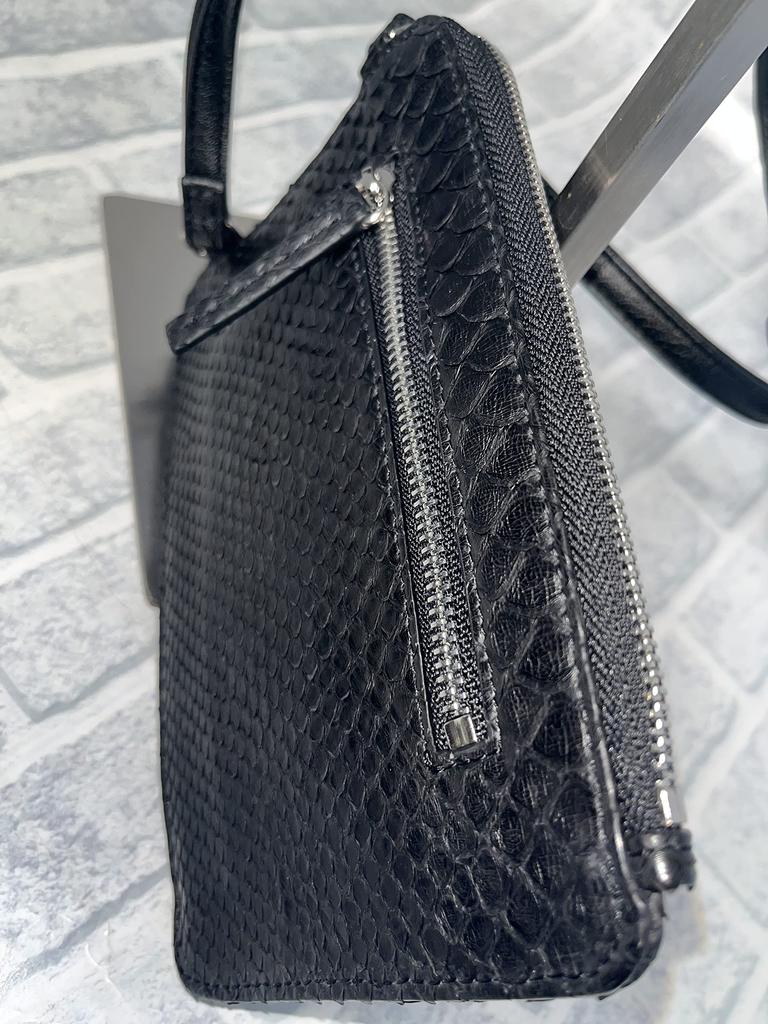 Smartphone Shoulder Pochette with Wallet Function Travel Pochette 3WAY Vertical Python Genuine Leather Snakeskin Snakeskin Snakeskin Smartphone