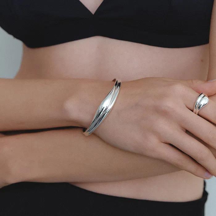 Double Wave Bangle Bracelet