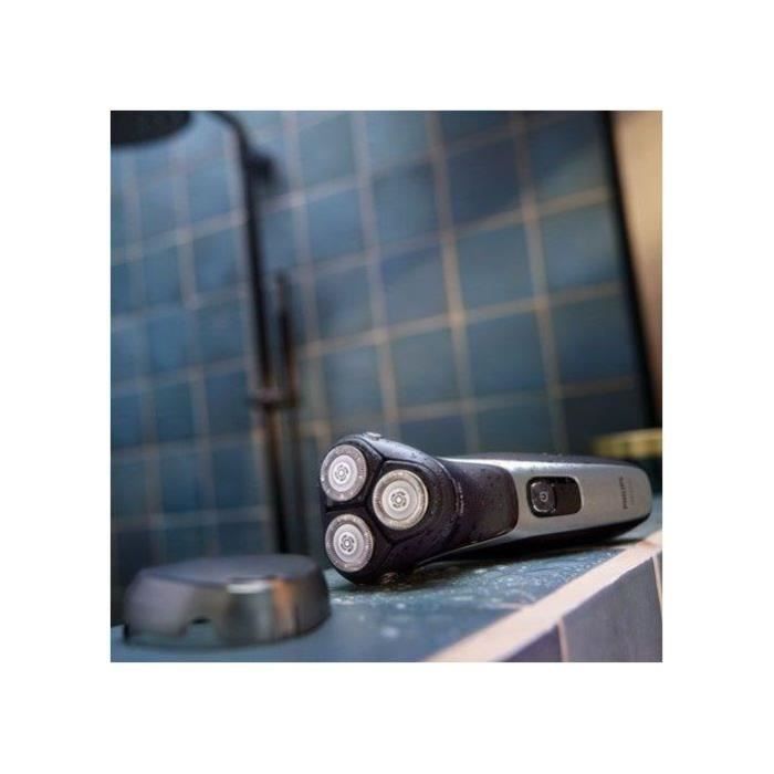 PHILIPS - Rasoir 3 têtes Serie 3000 - autonomie 60 mn - batterie Lithium-ion - noir - S3143.00