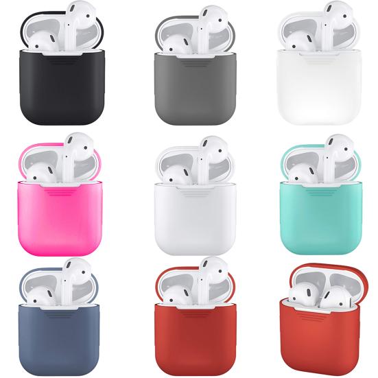 Противоударный мягкий силиконовый защитный чехол для наушников Apple AirPods