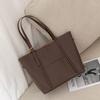 Large Capacity Tote Bag for Women Commuting Bag Versatile High-end Niche Shoulder Bag for Women