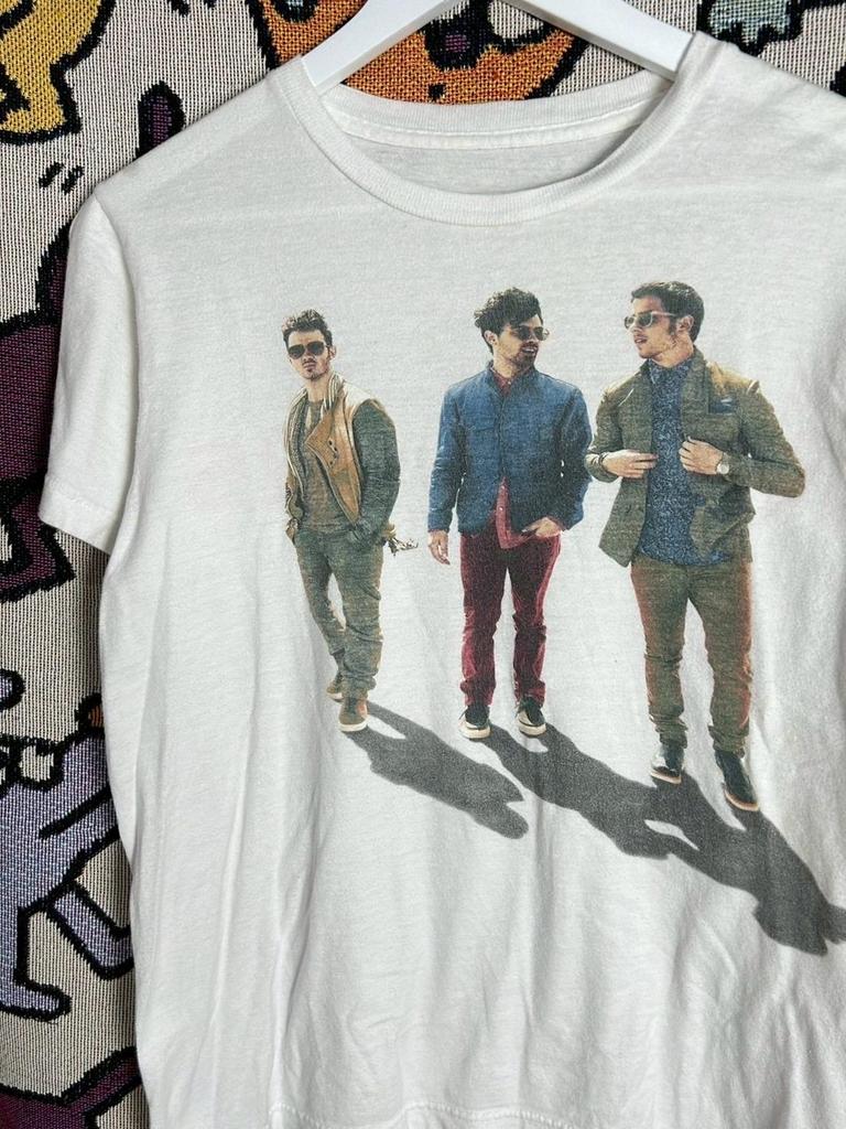 Vintage 2000s Jonas Brothers tshirt size S