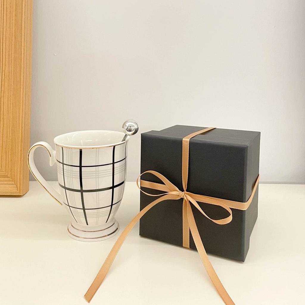 Скандинавская ретро-роскошная кофейная чашка, западная чашка для пары Пномпень, керамическая чашка высокого класса для послеобеденного чая, подарочная коробка