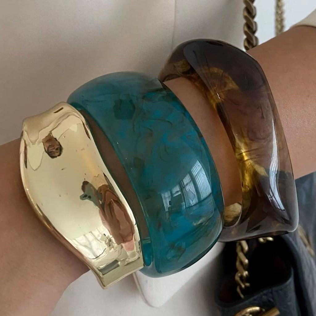 Ingemark 3 Styles Boho Irregular Chunky Resin Wide Bangles for Women Trendy Vintage Metal Spring Bracelets Party Daily Jewelry