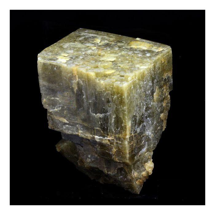 Pierres et Minéraux. Siderite, Quartz. 994.0 ct. Mésage Mine, Vizille, France..