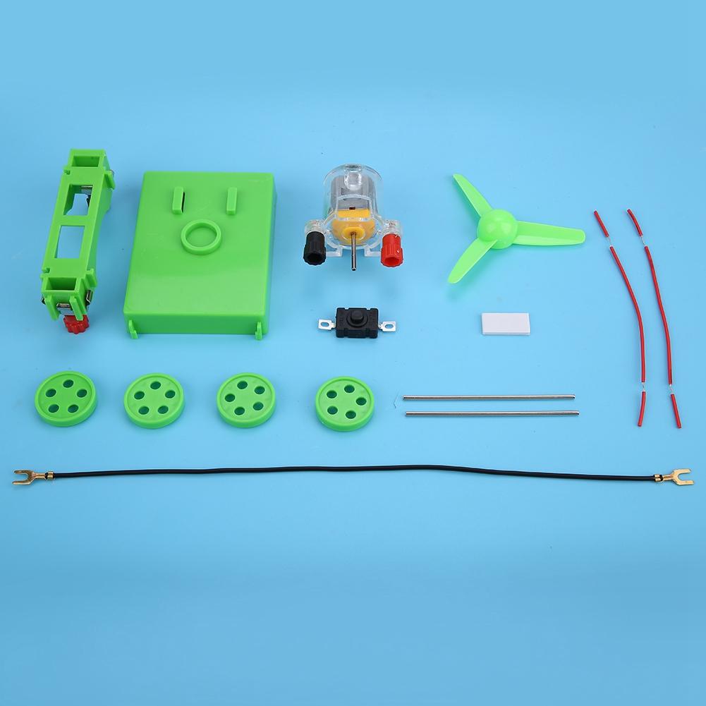 Детская сборка игрушечного автомобиля своими руками, модель автомобиля на четырех колесах, студенческий научный эксперимент