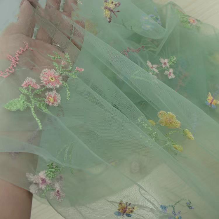 Европейское вышитое многоцветное цветочное тюлевое свадебное платье