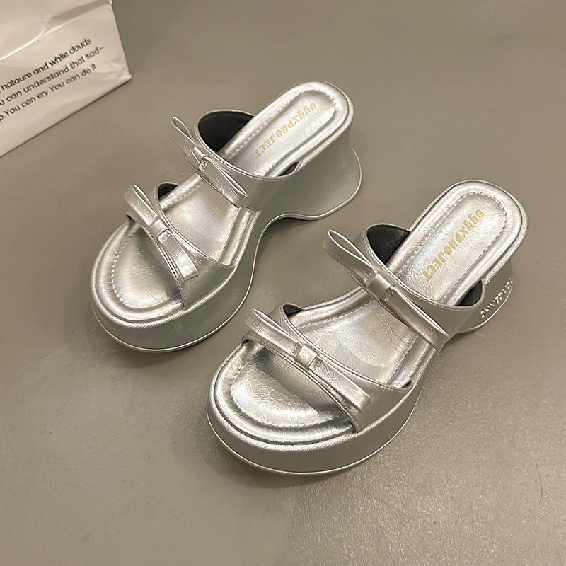 2024 летняя новая мода бант толстая подошва сказочный ветер прохладные женские толстый каблук корейская версия носить высокие каблуки тапочки