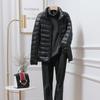 Ayollar uchun Slim Fit Qisqa Portativ Shamga chidamli Pufakli Kurtka Yangi Ayollar Kuz Qish Yig'iladigan Ultra Yengil Vaznli Pastga Palto