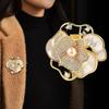 Luxurious Pearl Flower Brooch for Autumn/Winter - Versatile and Elegant Corsage for Women