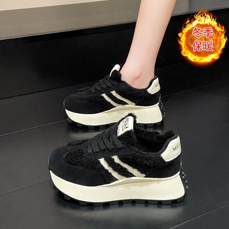 Thick-soled Velvet German Training Shoes for Women's 2025 New Board Shoes Thickened Warm Cotton Shoes Height-increasing Fluffy Shoes Casual Single S
