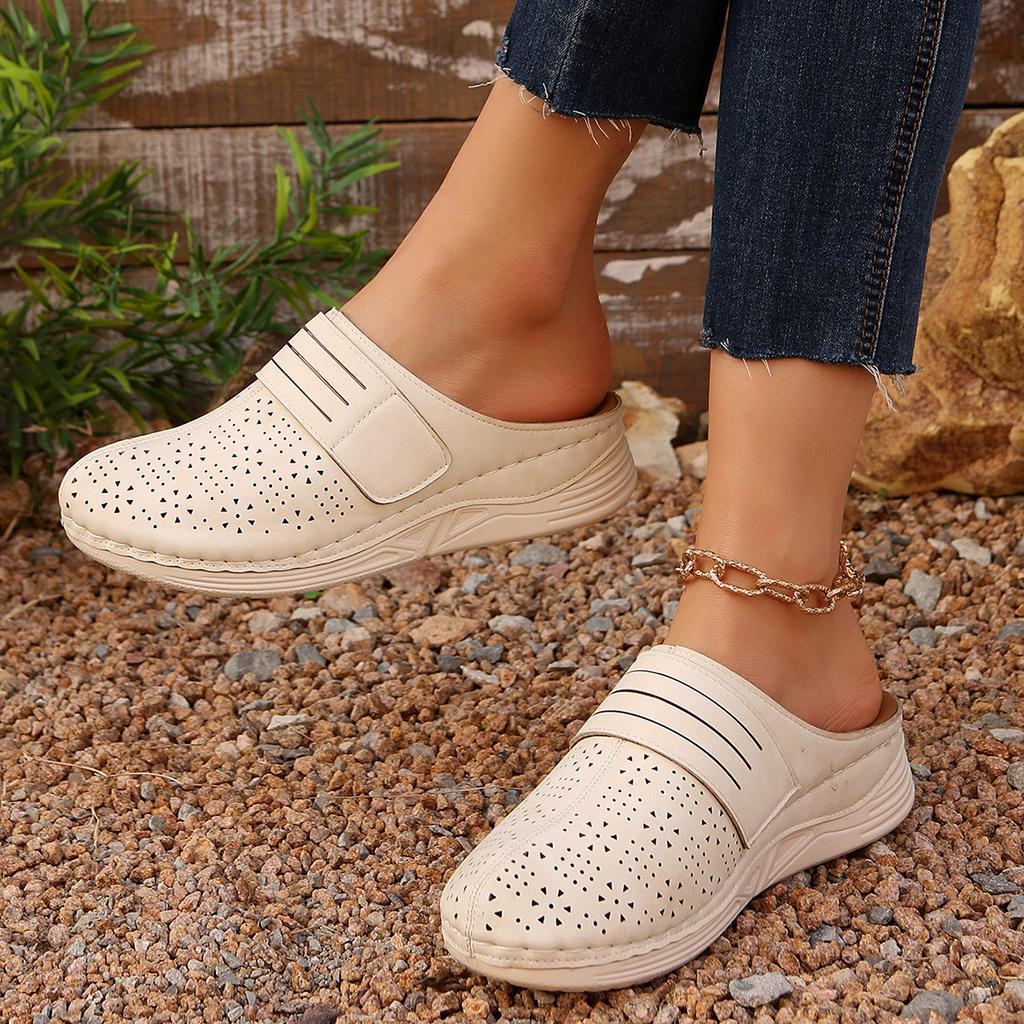 Women Slippers Summer Outside 2025 New Platform Sandals Comfortable Casual Slippers Lightweight Hollow Baotou Shoes Slides Women