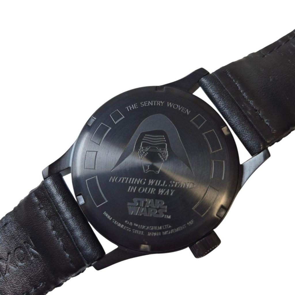 Б/у Звездные Войны Ограниченная Коллаборационная Модель Черные Nixon THE STAR Серебряные Кожаные Часы (Нет коробки)