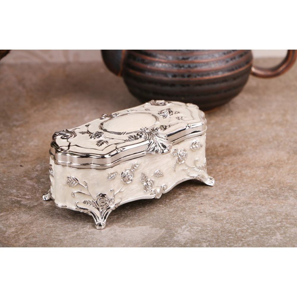 1 шт., винтажная овальная металлическая шкатулка для драгоценностей с пряжкой-маленькая посеребренная коробка из цинкового сплава, креативная коробка для хранения ювелирных изделий в стиле ретро