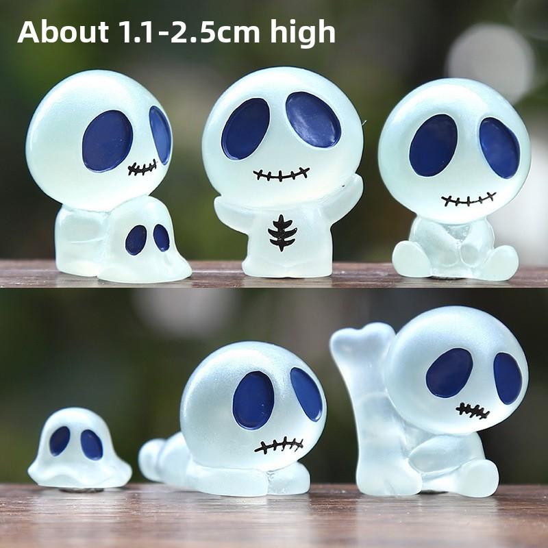 Miniature Resin Ghost Figurine With Glow Effect For Home Decor Enthusiasts