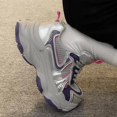 Женская обувь – Кроссовки