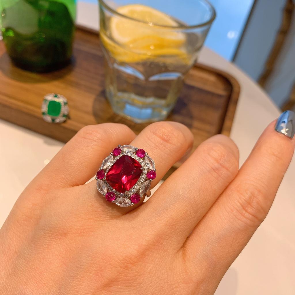 Кольцо из красного корунда в стиле ретро, имитация кольца, простое модное ювелирное украшение, изумрудное кольцо