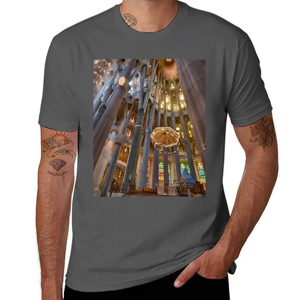 La Sagrada Familia Interior TShirt Gym Wear Breathable Short Sleeve Tee TShirt