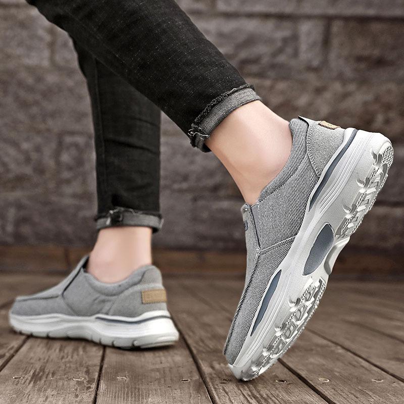 Men's Casual Shoes Canvas Breathable Loafers Men New Male Comfortable Outdoor Walking Shoes Classic Loafers Men Sneakers